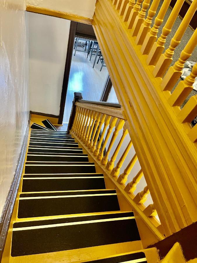 3 Bedrooms, Boardwalk Duplex Beachblock Home! アトランティックシティー エクステリア 写真