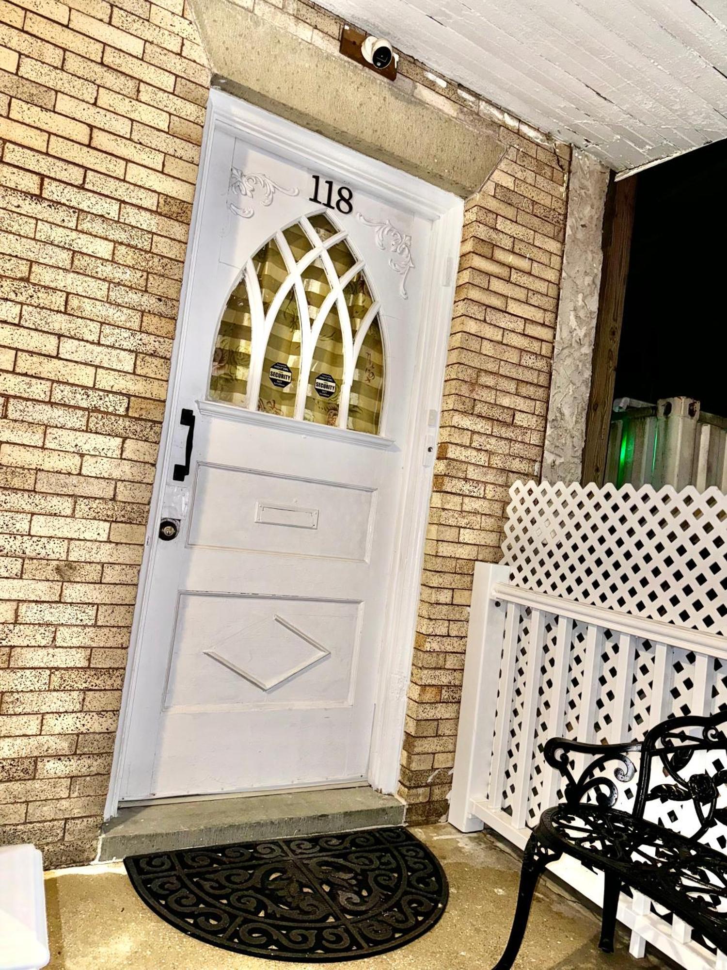 3 Bedrooms, Boardwalk Duplex Beachblock Home! アトランティックシティー エクステリア 写真